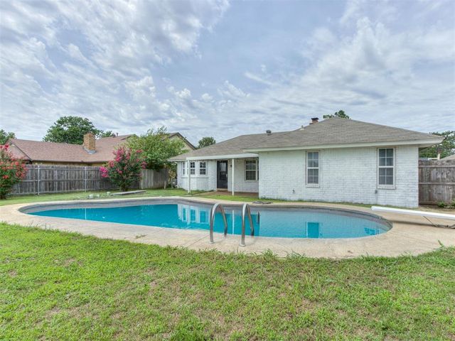 1428 SW 93rd Street, Oklahoma City, OK 73159