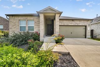1301 Blackhaw LN, Leander, TX 78641