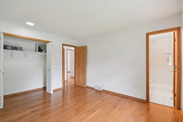 610 Chelsea Drive, Algonquin, IL 60102