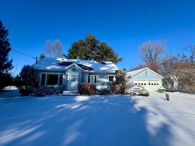 1421 Lake Shore Road, Chazy, NY 12921