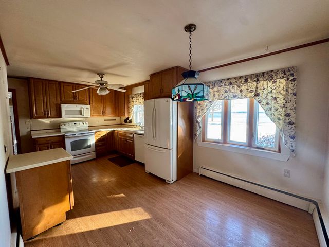 1421 Lake Shore Road, Chazy, NY 12921