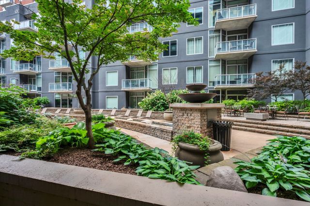 600 12th Ave S Apt 413, Nashville, TN 37203