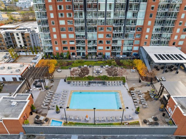 600 12th Ave S Apt 413, Nashville, TN 37203