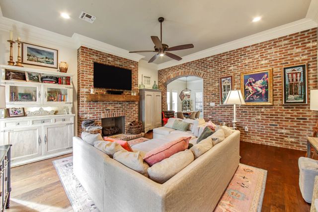 201 Rue Christe, Houma, LA 70360