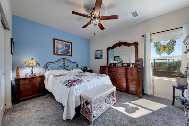 1348 Tierra Verde Loop NW, Los Lunas, NM 87031