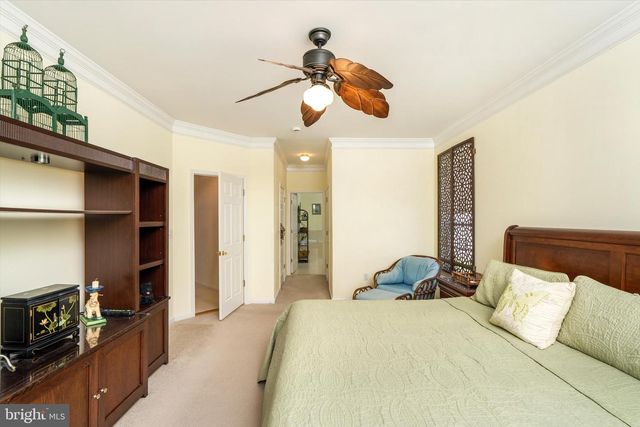 31 BARBARY LN, Columbus, NJ 08022