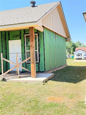 8506 NE 34th Place, Spencer, OK 73084