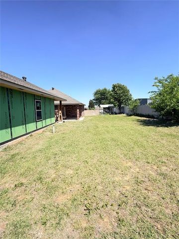 8506 NE 34th Place, Spencer, OK 73084