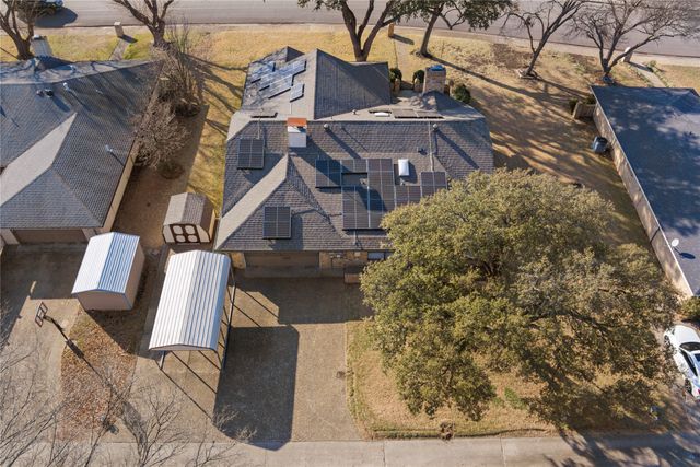 322 N Greenstone Lane, Duncanville, TX 75116