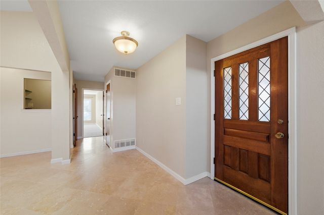 322 N Greenstone Lane, Duncanville, TX 75116