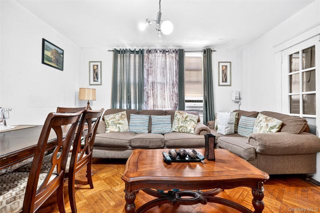 36 S 8th Avenue, Mount Vernon, NY 10550
