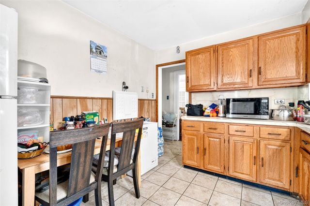 36 S 8th Avenue, Mount Vernon, NY 10550