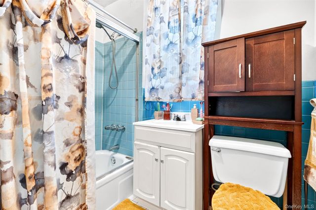 36 S 8th Avenue, Mount Vernon, NY 10550