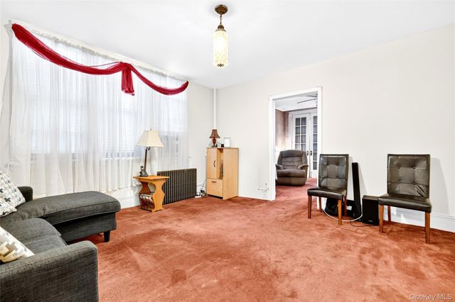 36 S 8th Avenue, Mount Vernon, NY 10550