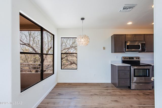 6655 N Canyon Crest Dr Unit 10262, Tucson, AZ 85750