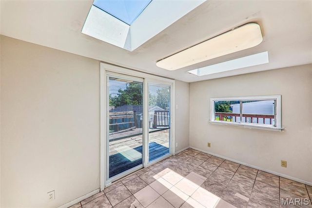 2008 Wismer Avenue, Overland, MO 63114