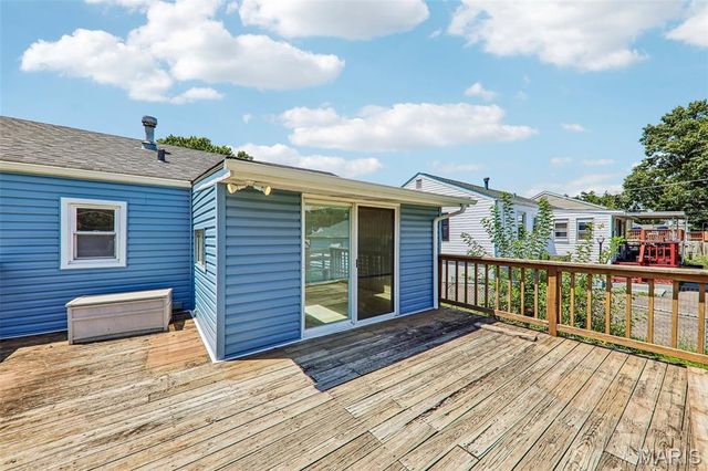 2008 Wismer Avenue, Overland, MO 63114