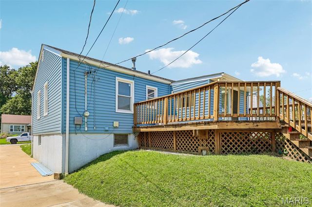 2008 Wismer Avenue, Overland, MO 63114