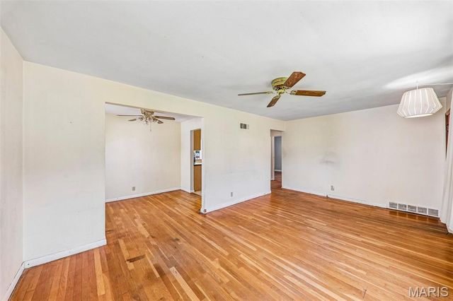 2008 Wismer Avenue, Overland, MO 63114