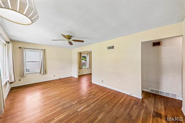 2008 Wismer Avenue, Overland, MO 63114