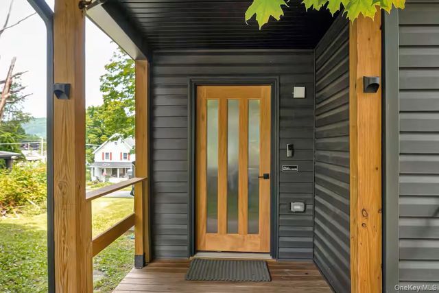 Address unavailable.