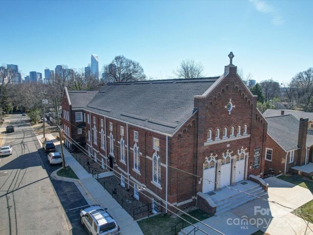 201 Grandin Road 7, Charlotte, NC 28208