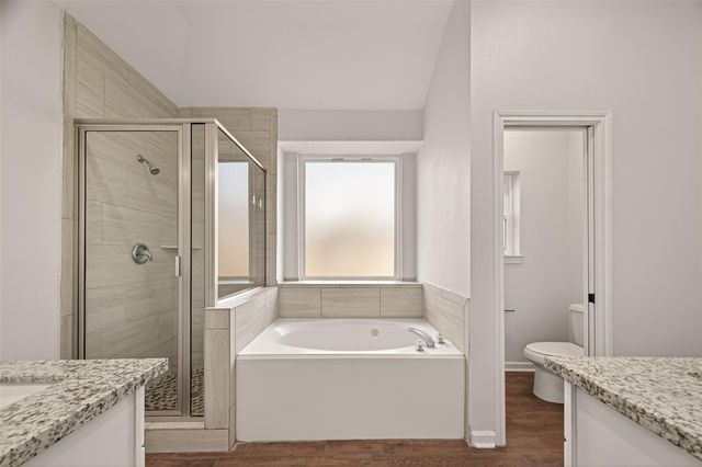 902 Norfolk Drive, Pearland, TX 77584