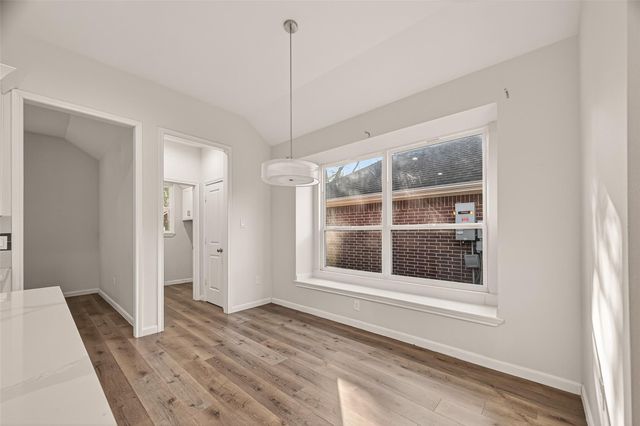 902 Norfolk Drive, Pearland, TX 77584