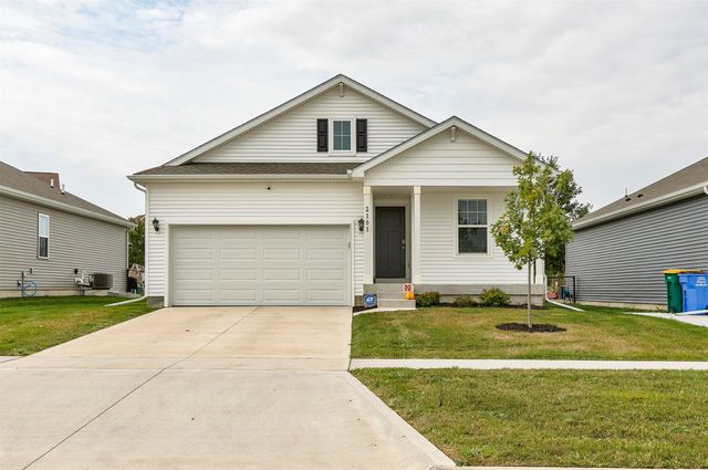 2105 N 7th Street, Indianola, IA 50125