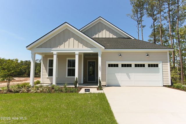 1507 St Lucia Drive SW, Shallotte, NC 28470