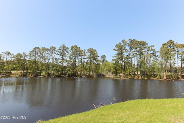 1507 St Lucia Drive SW, Shallotte, NC 28470
