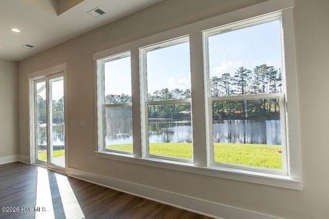 1507 St Lucia Drive SW, Shallotte, NC 28470