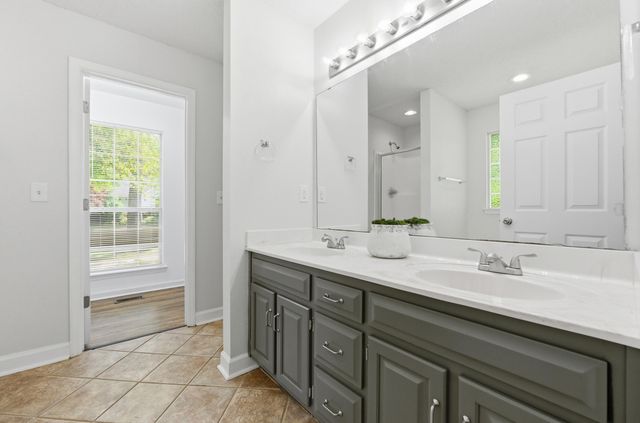 6933 Sawtooth Drive, Ooltewah, TN 37363