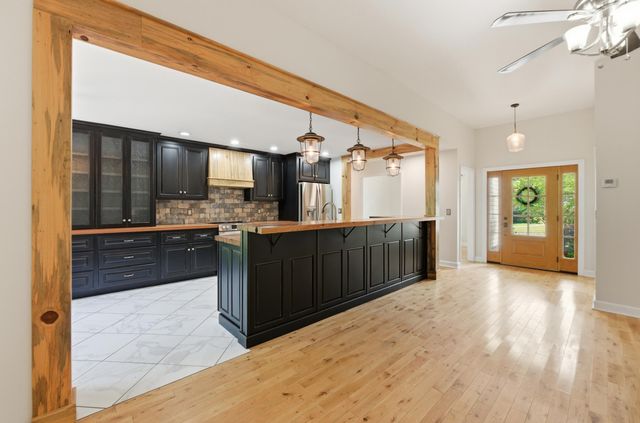 6933 Sawtooth Drive, Ooltewah, TN 37363