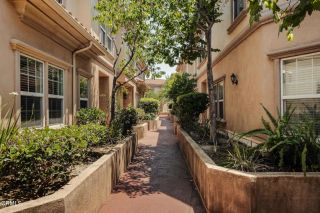 3974 Pennsylvania Avenue 110, La Crescenta, CA 91214