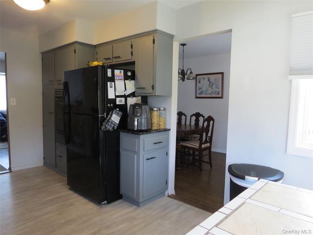 1358 Milanna Lane, Wantagh, NY 11793