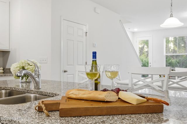 38 RIDGE LAKE Road, St. Augustine, FL 32086