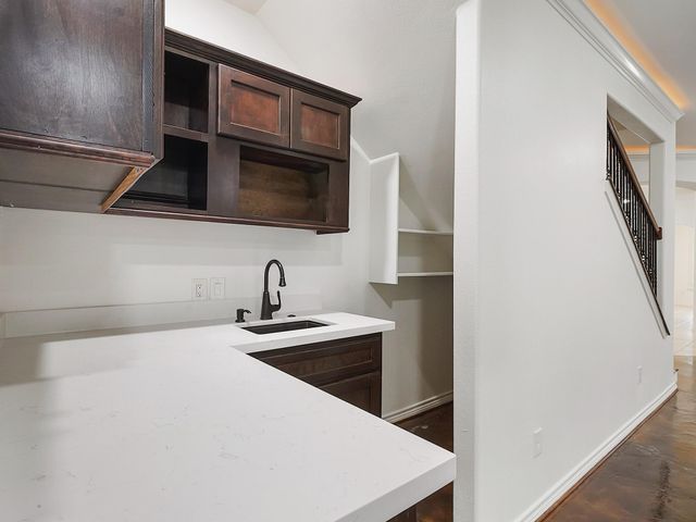 1401 Heritage S, Richmond, TX 77406