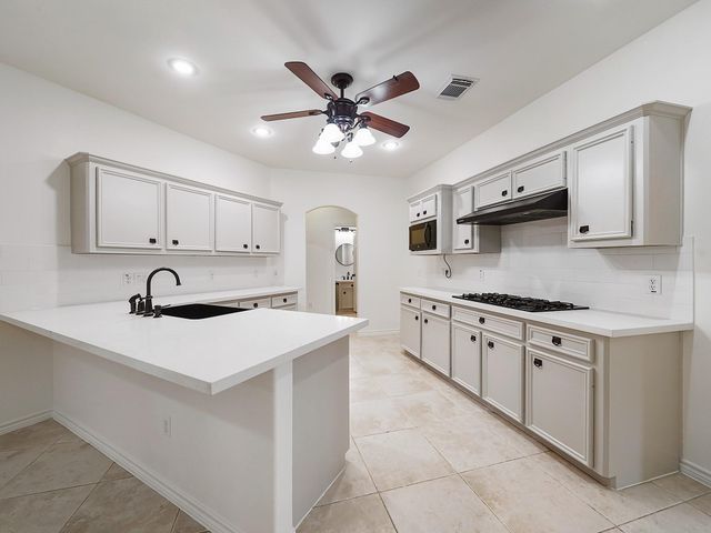 1401 Heritage S, Richmond, TX 77406