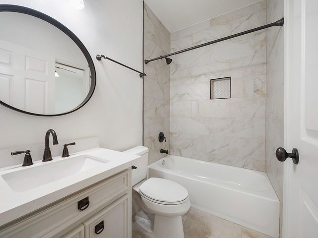 1401 Heritage S, Richmond, TX 77406