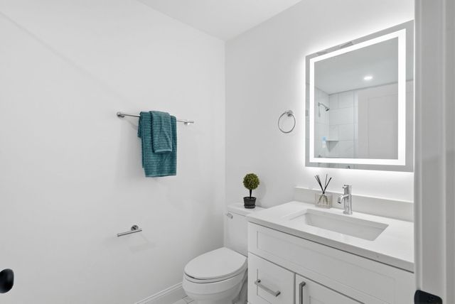 66 Tileston St 103, Everett, MA 02149