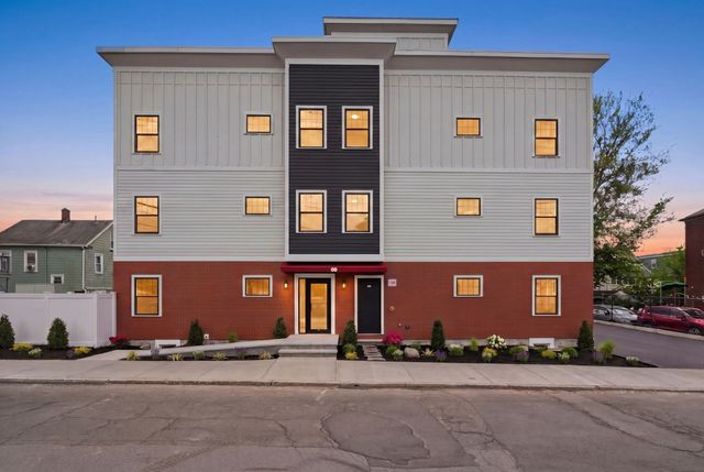 66 Tileston St 103, Everett, MA 02149