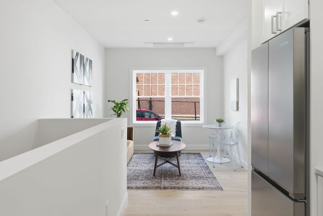 66 Tileston St 103, Everett, MA 02149