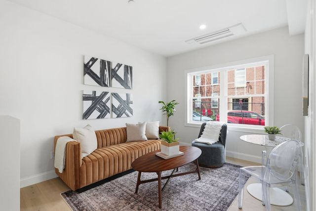 66 Tileston St 103, Everett, MA 02149