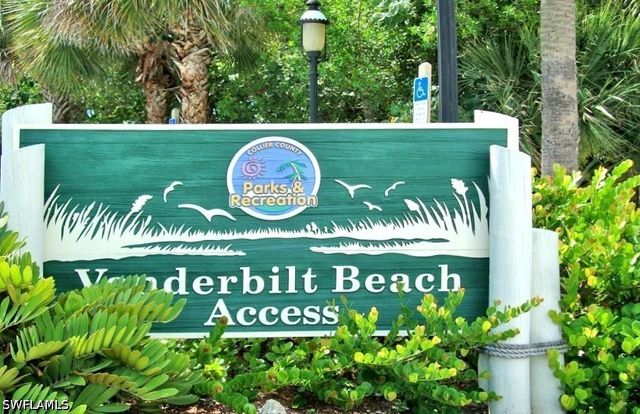 729 Palm View DR D4, Naples, FL 34110