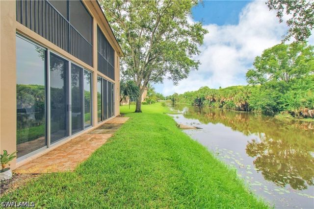729 Palm View DR D4, Naples, FL 34110