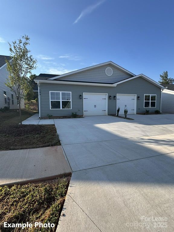 113 Brawley Villas Place, Mooresville, NC 28117