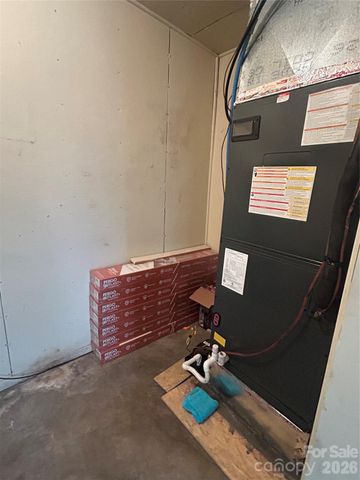 219 S Main Street, Mount Gilead, NC 27306