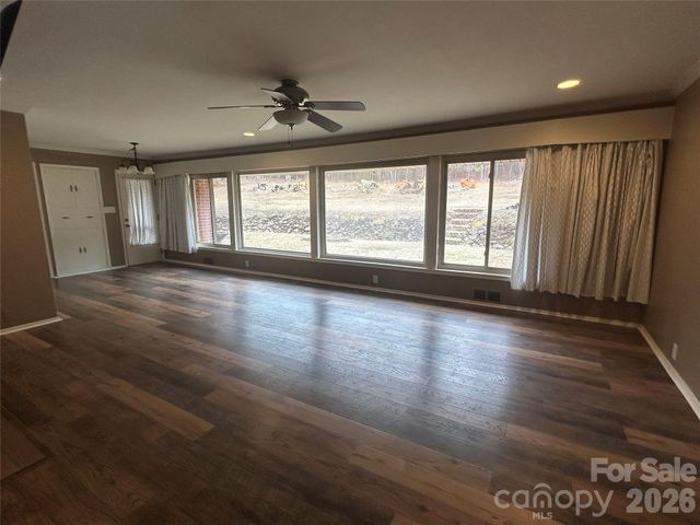 219 S Main Street, Mount Gilead, NC 27306