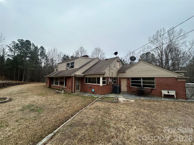 219 S Main Street, Mount Gilead, NC 27306